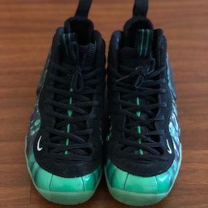 Matrix Foamposite nike